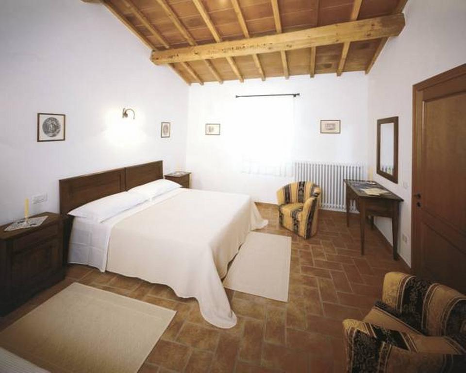 Hostal Il Poggio Delle Ginestre Torgiano Exterior foto