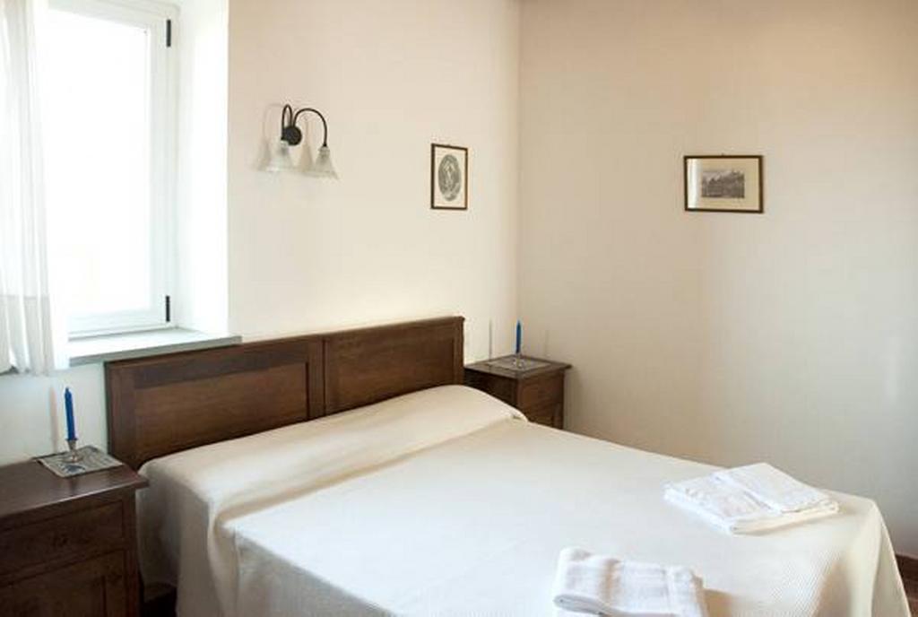 Hostal Il Poggio Delle Ginestre Torgiano Exterior foto